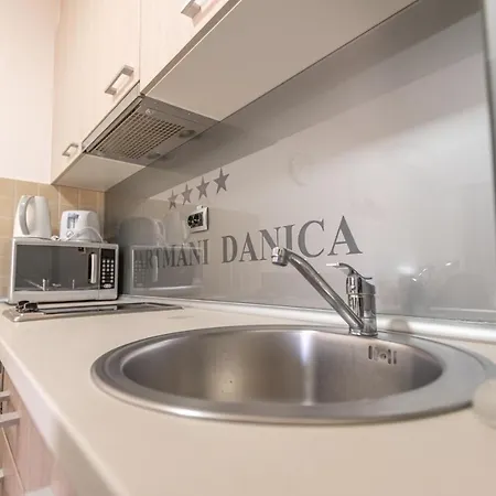 Danica Apartamento *