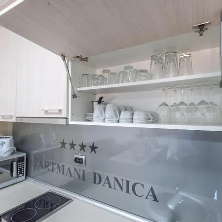Danica Apartamento *